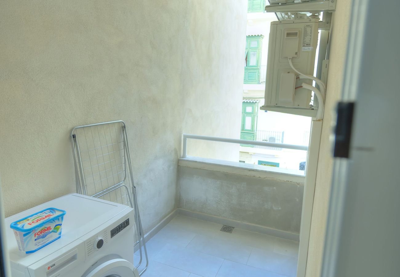 Apartamento en Sliema - Spacious and cozy 1 bedroom near seafront PCAL1-1