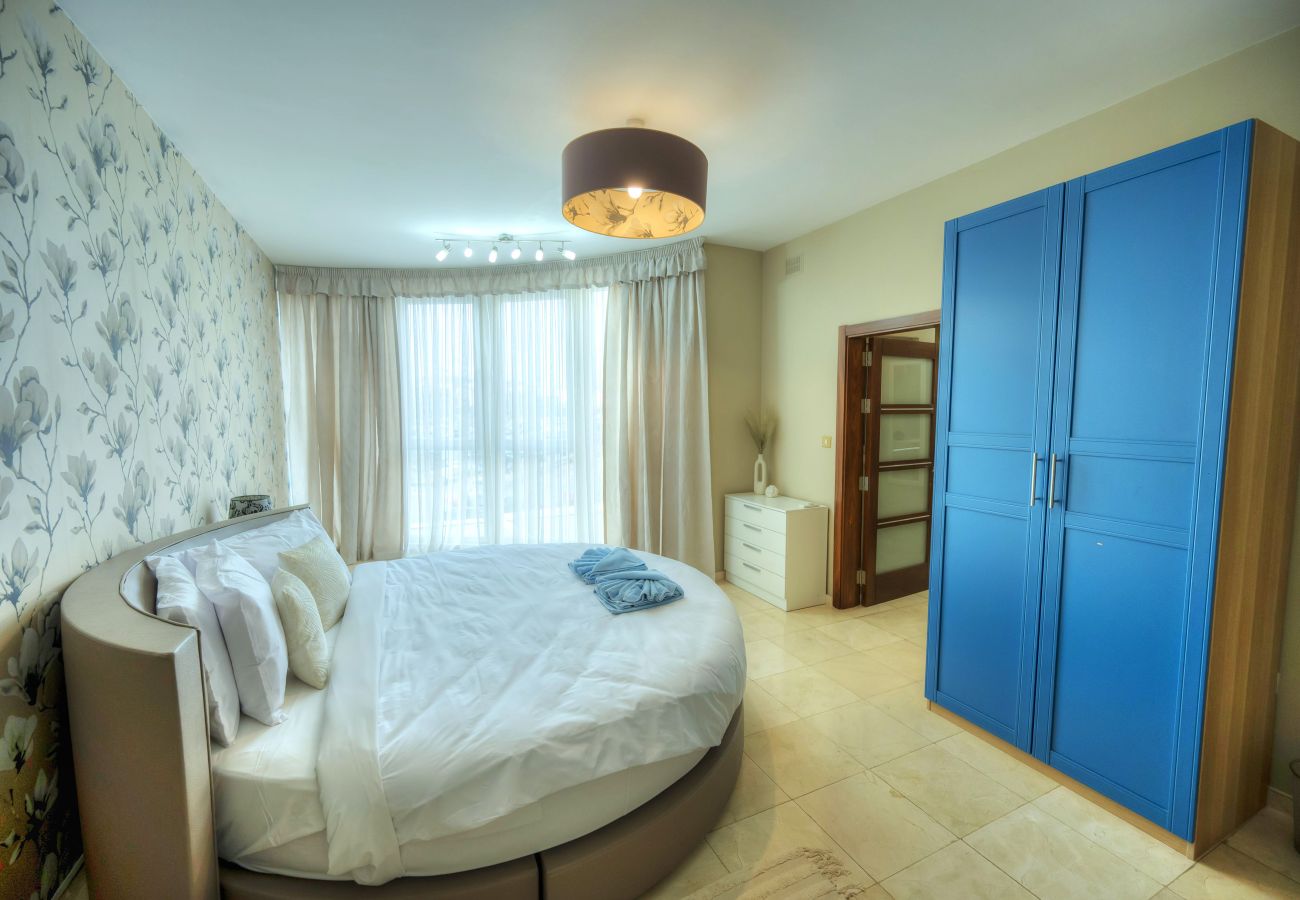 Apartamento en Ta'Xbiex - Spacious Seafront 3bedrooms, seaview balcony GOTAX1-1