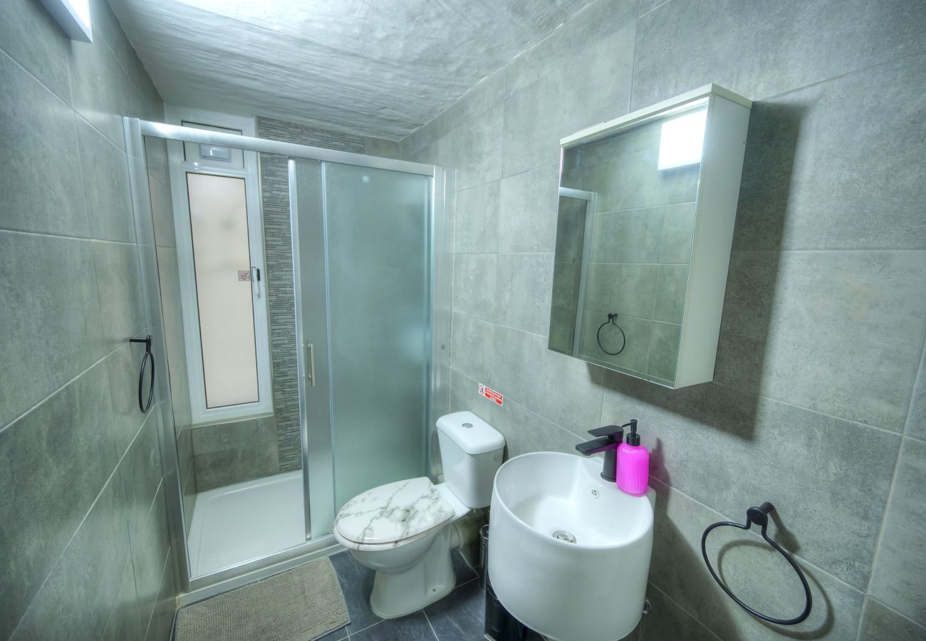 Apartamento en Valletta - Charming  3 storey apartment in Valletta centre NGRI1-1