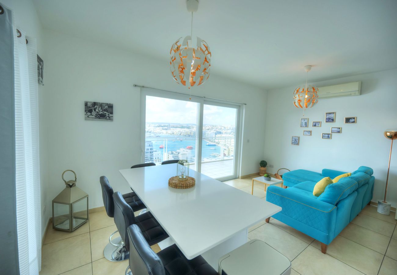 Apartamento en Sliema - Seaview terrace, 2bedrooms, communal pool COGO1-1