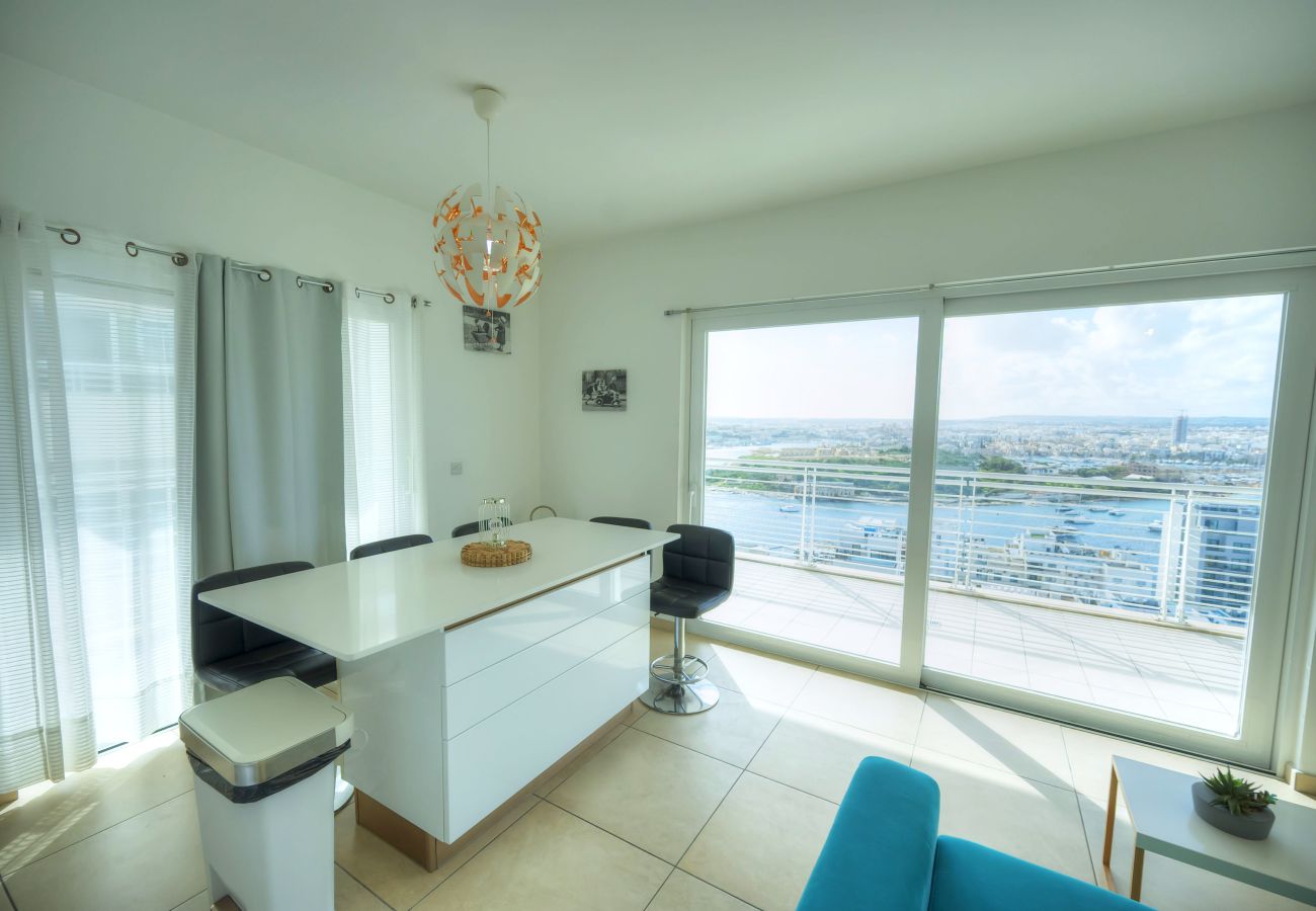 Apartamento en Sliema - Seaview terrace, 2bedrooms, communal pool COGO1-1