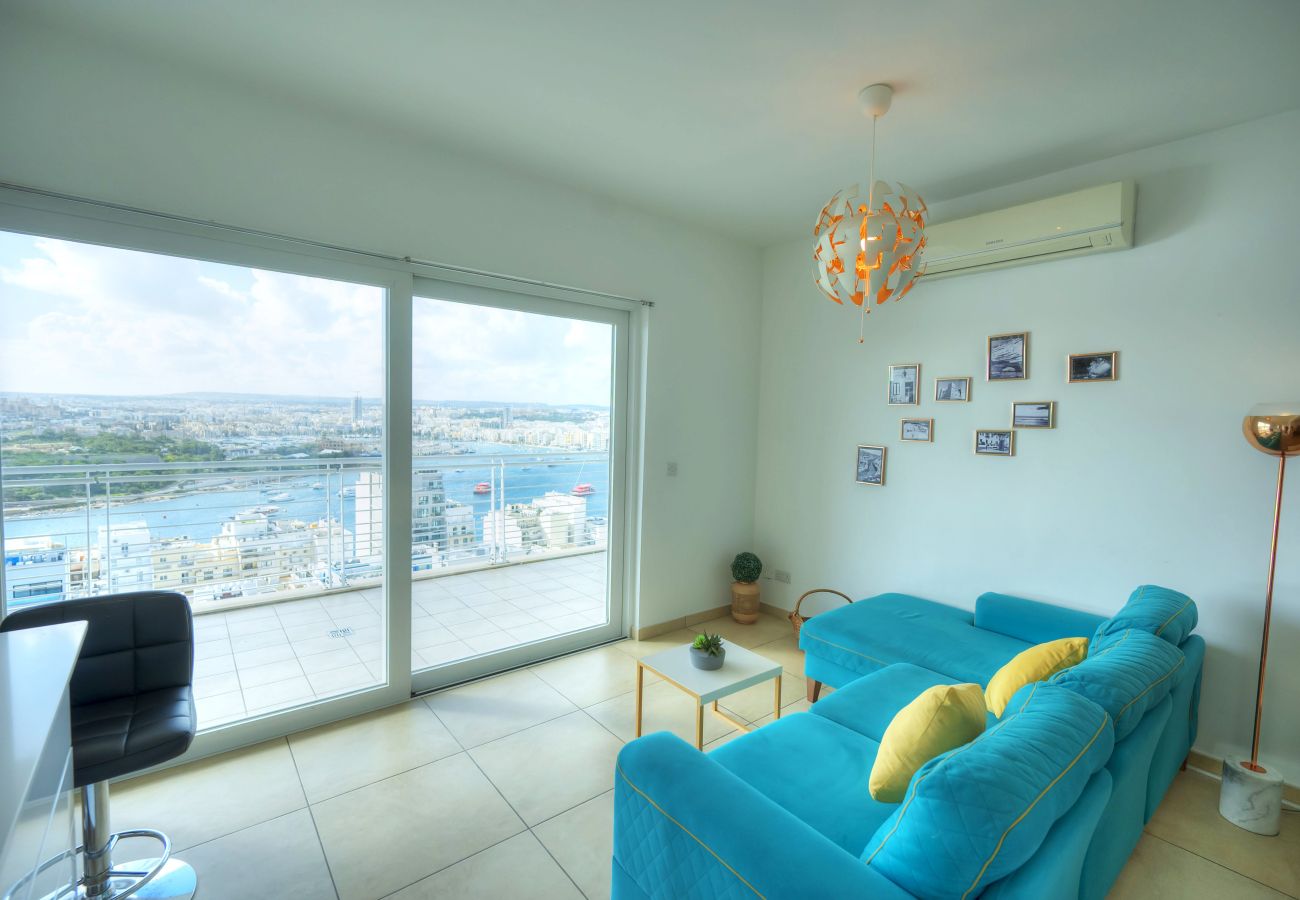 Apartamento en Sliema - Seaview terrace, 2bedrooms, communal pool COGO1-1
