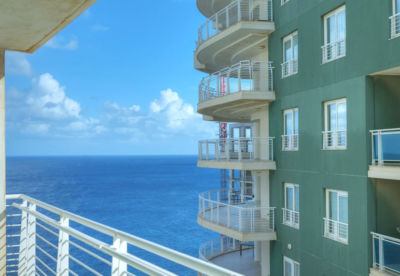 Apartamento en Sliema - Seaview terrace, 2bedrooms, communal pool COGO1-1