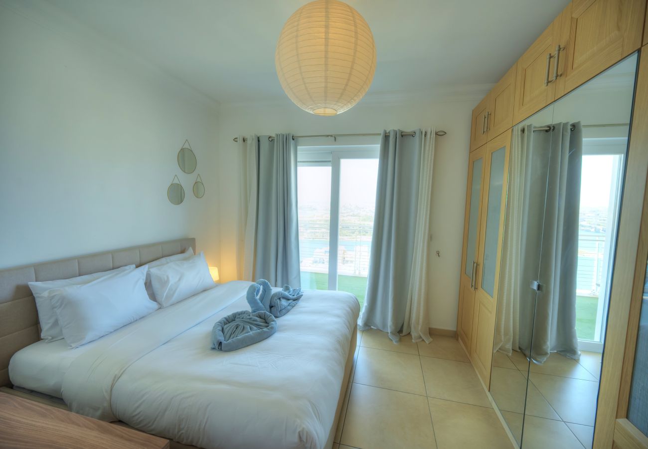 Apartamento en Sliema - Seaview terrace, 2bedrooms, communal pool COGO1-1