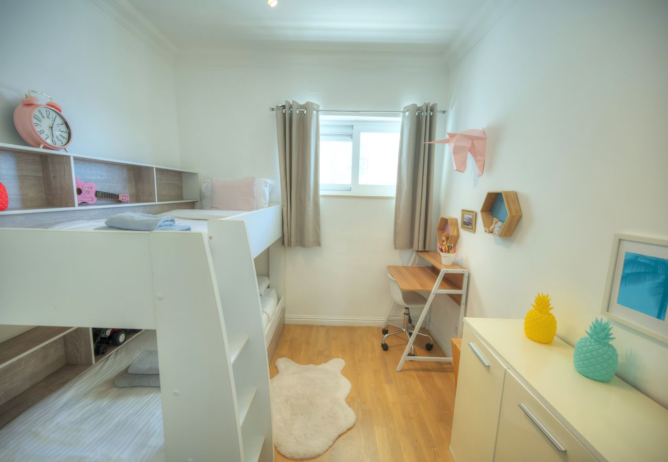 Apartamento en Sliema - Seaview terrace, 2bedrooms, communal pool COGO1-1
