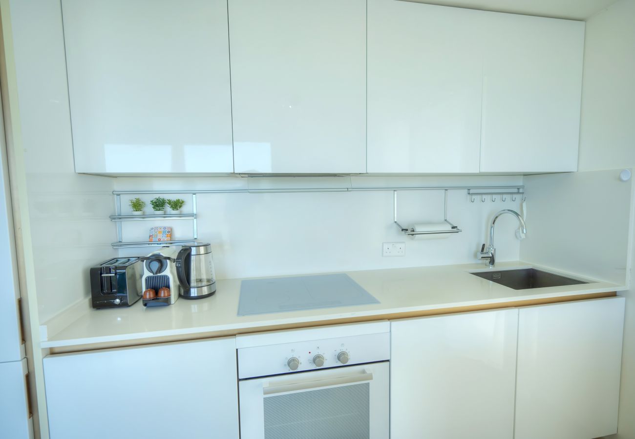 Apartamento en Sliema - Seaview terrace, 2bedrooms, communal pool COGO1-1