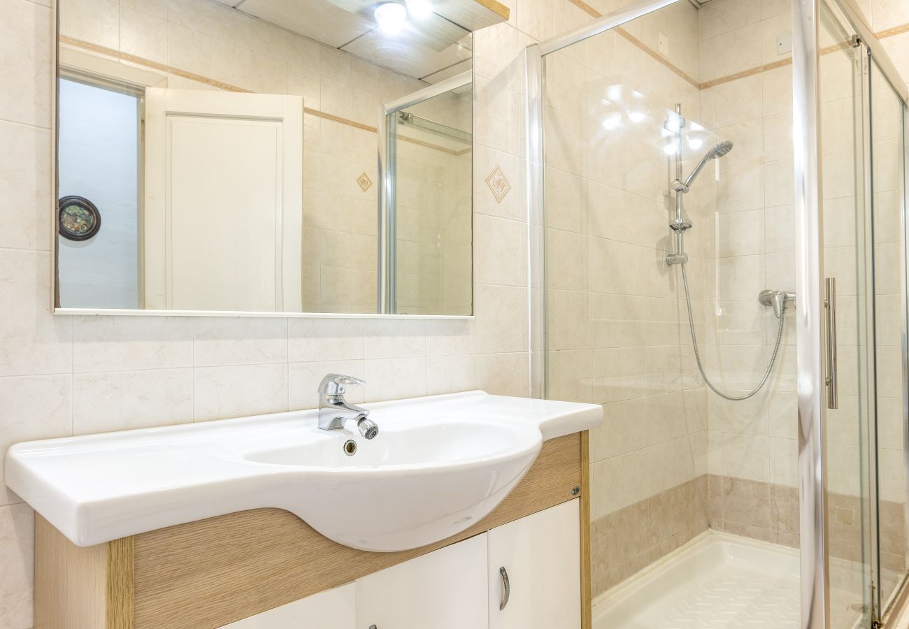 Casa adosada en Floriana - Enormous luxury 3-storey townhouse, rooftop EGAS1-1