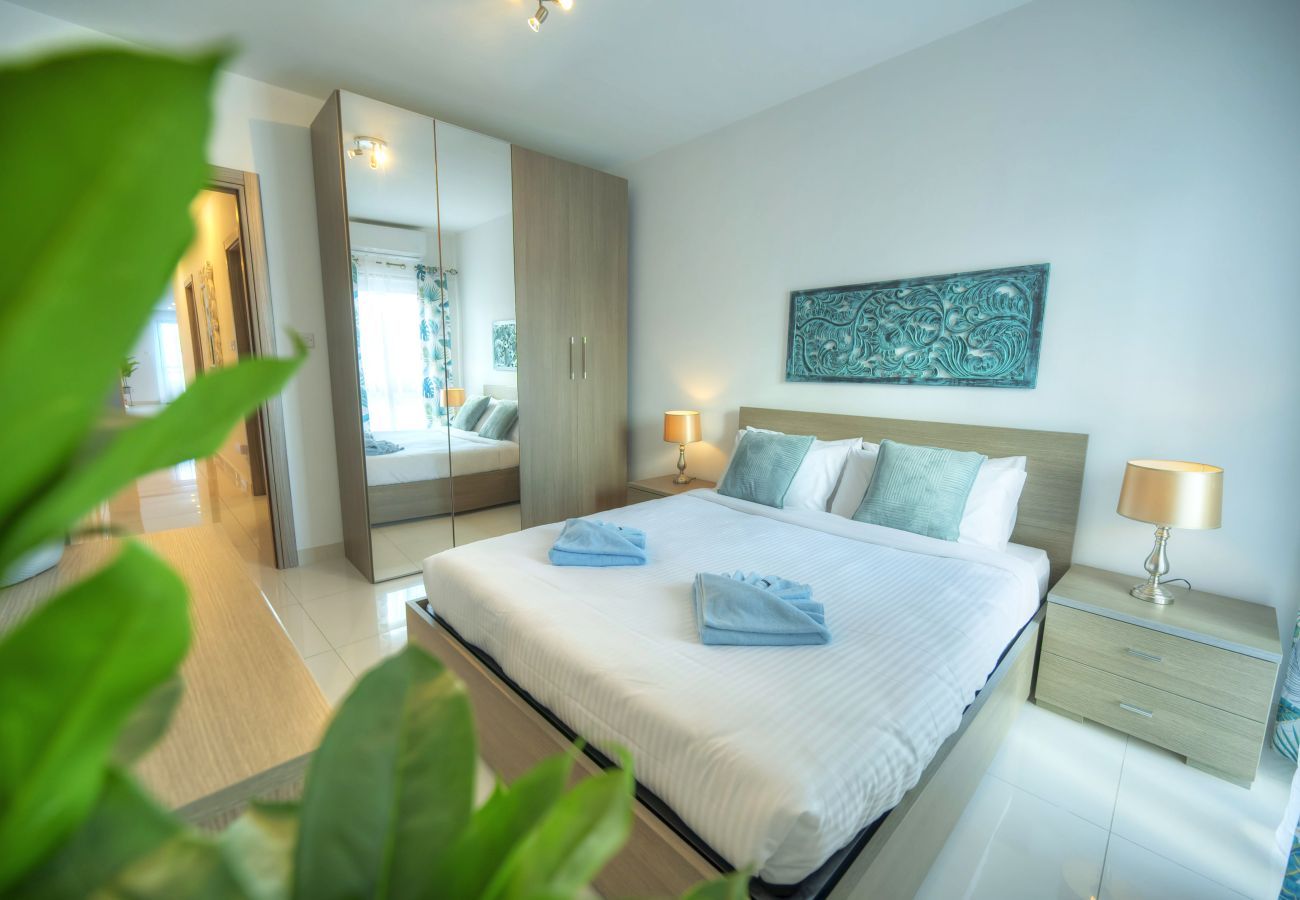 Apartamento en Sliema - Modern, large 3bedroom, spectacular views GOSLM-9