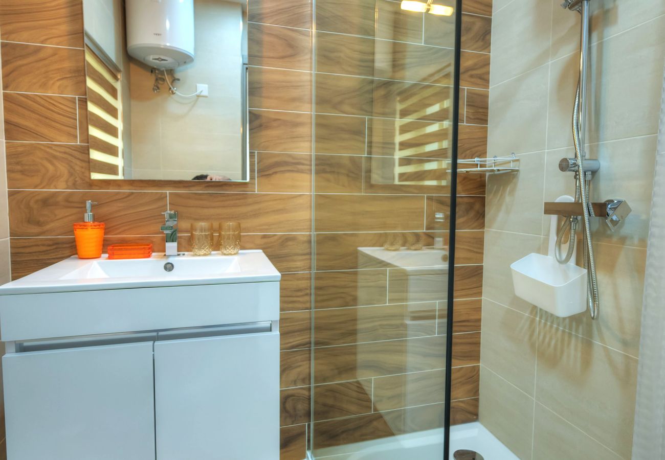 Apartamento en Sliema - Modern, large 3bedroom, spectacular views GOSLM-9