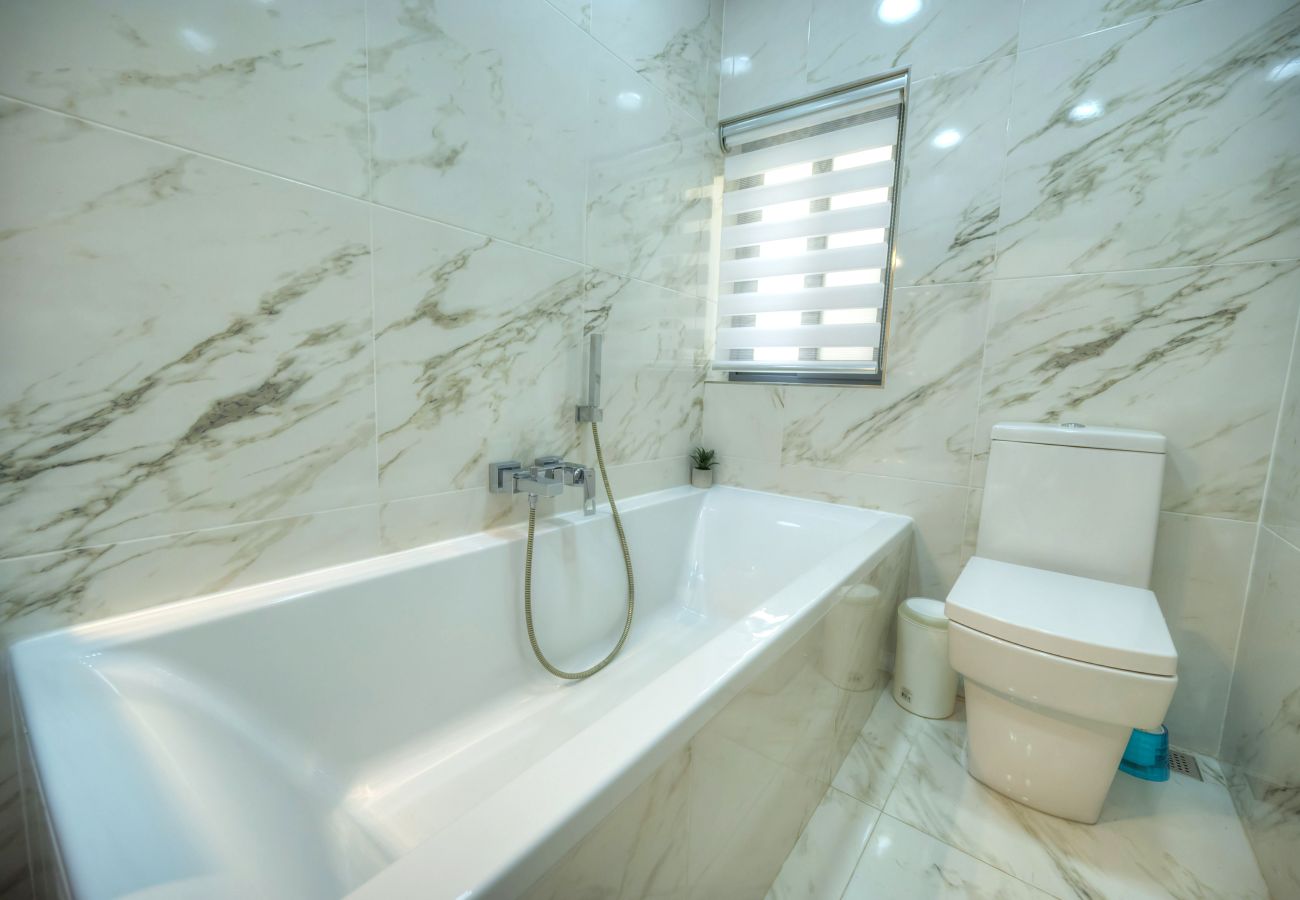 Apartamento en Sliema - Modern, large 3bedroom, spectacular views GOSLM-9