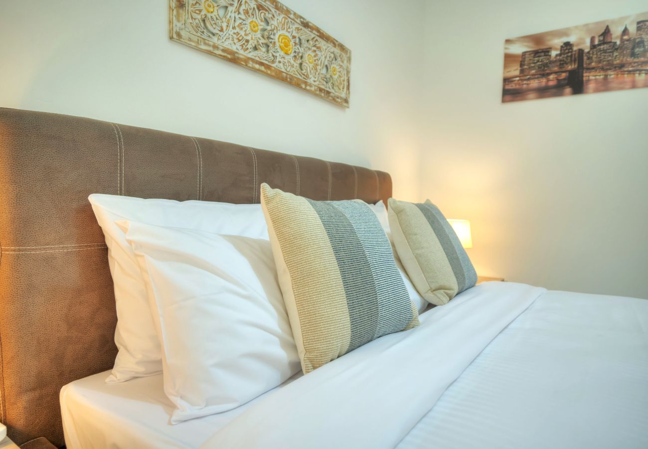 Apartamento en Sliema - Modern, large 3bedroom, spectacular views GOSLM-9