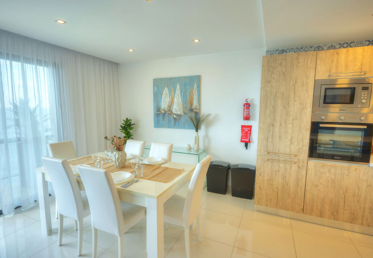 Apartamento en Sliema - Modern, large 3bedroom, spectacular views GOSLM-9