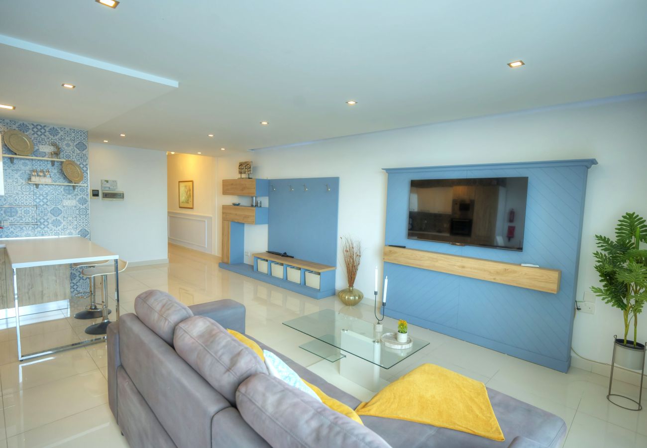 Apartamento en Sliema - Modern, large 3bedroom, spectacular views GOSLM-9