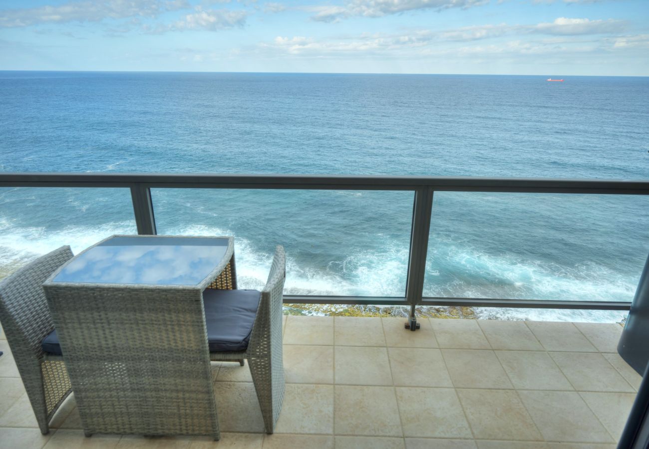 Apartamento en Sliema - Modern, large 3bedroom, spectacular views GOSLM-9