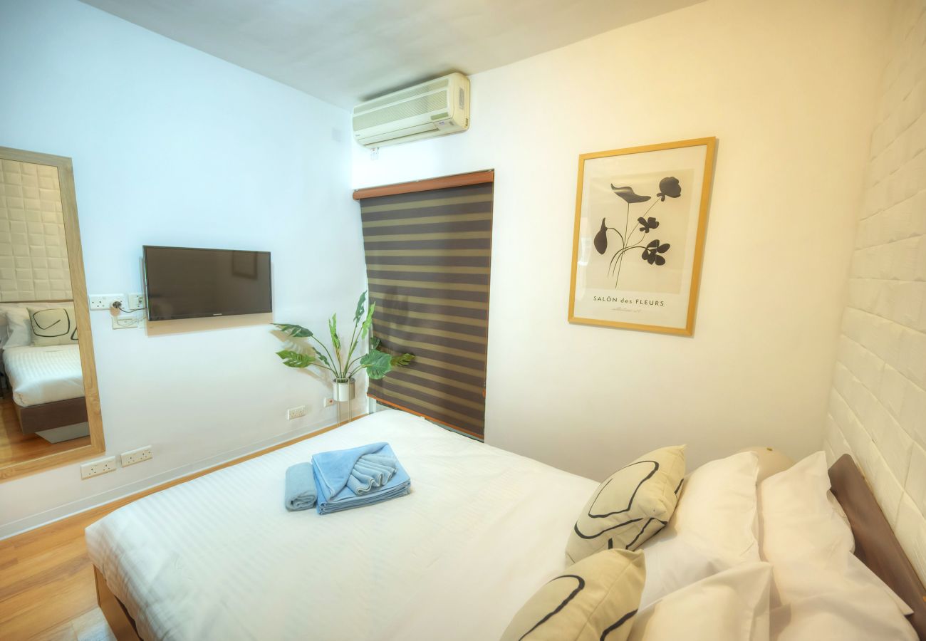 Apartamento en Sliema - Cozy 2bedroom seafront apartment, balcony GOSLM-10