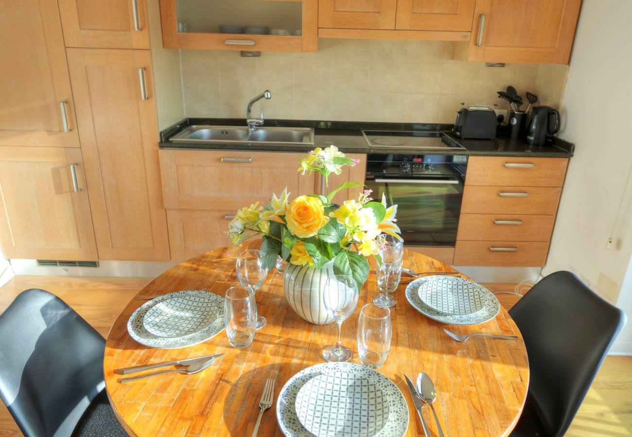 Apartamento en Sliema - Cozy 2bedroom seafront apartment, balcony GOSLM-10