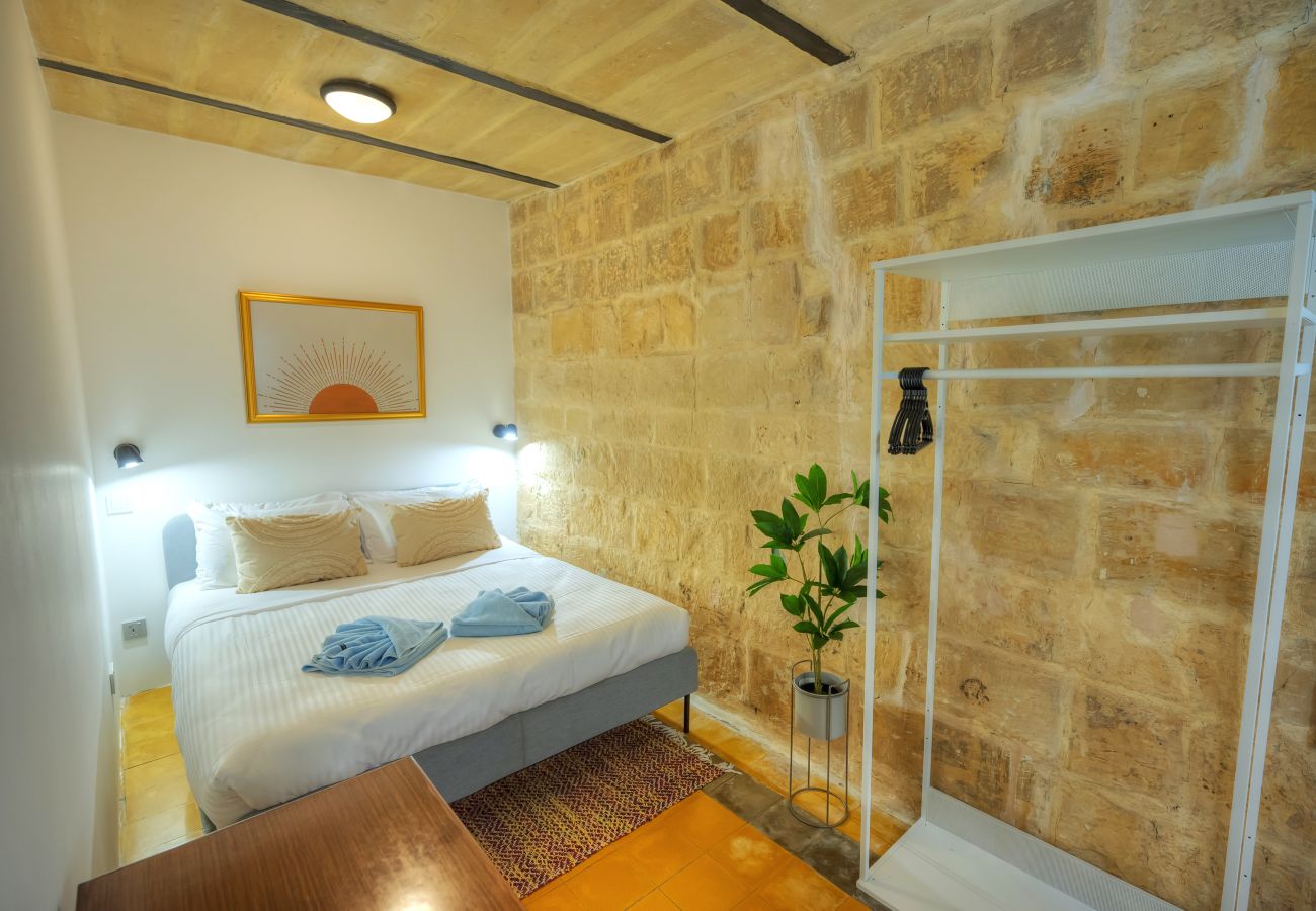 Casa adosada en Valletta - Charming 2bedroom townhouse Valletta center KBUT1-1