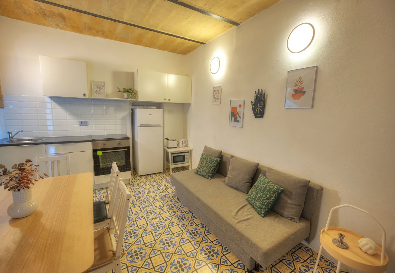 Casa adosada en Valletta - Charming 2bedroom townhouse Valletta center KBUT1-1