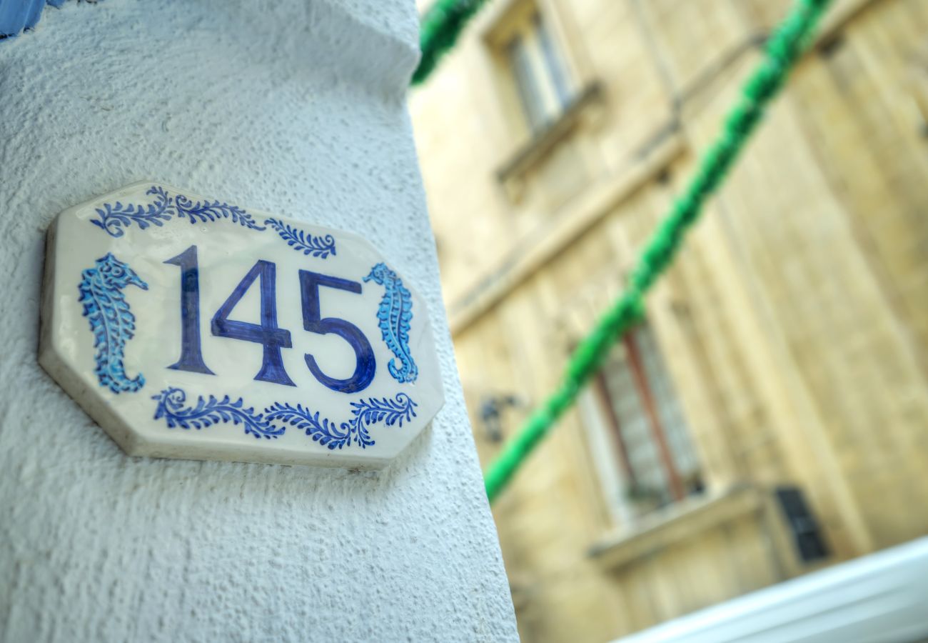 Casa adosada en Valletta - Charming 2bedroom townhouse Valletta center KBUT1-1