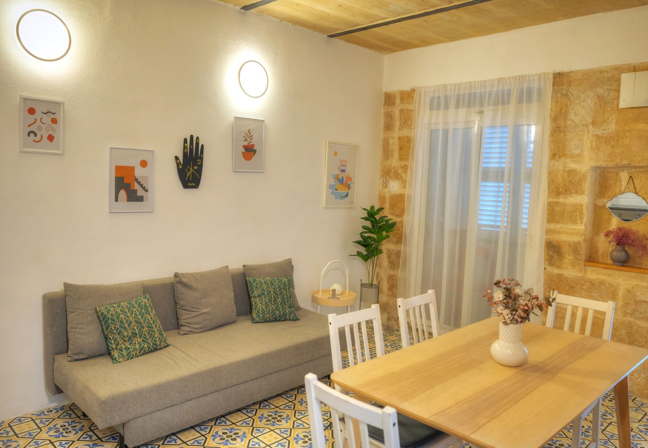 Casa adosada en Valletta - Charming 2bedroom townhouse Valletta center KBUT1-1