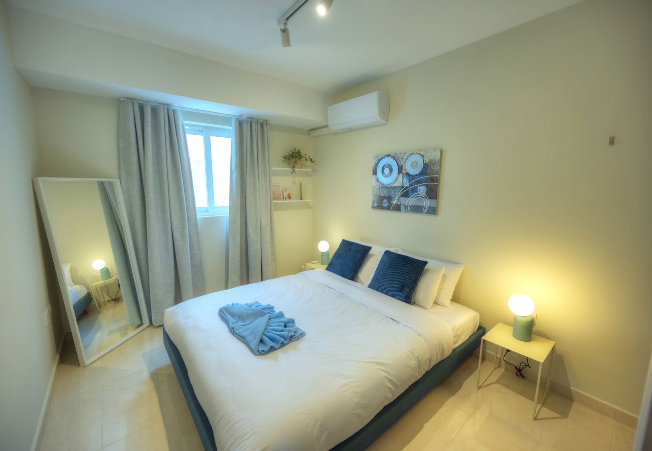 Apartamento en Gzira - Luxury&stylish 2bedroom seafront, balcony GOGZR-4
