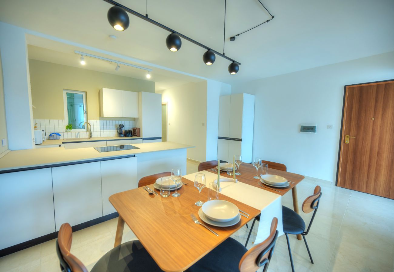Apartamento en Gzira - Luxury&stylish 2bedroom seafront, balcony GOGZR-4