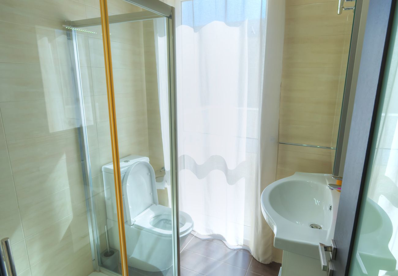 Apartamento en Sliema - Roof terrace, Seaview 3 bedroom penthouse GOSLM-11
