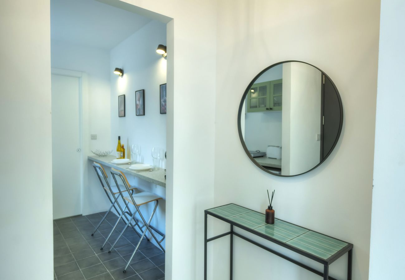 Apartamento en Floriana - Charming 1bedroom,roof terrace near Valletta DAZZ1