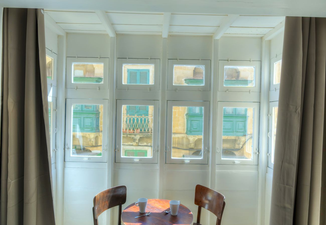 Apartamento en Floriana - Charming 1bedroom,roof terrace near Valletta DAZZ1
