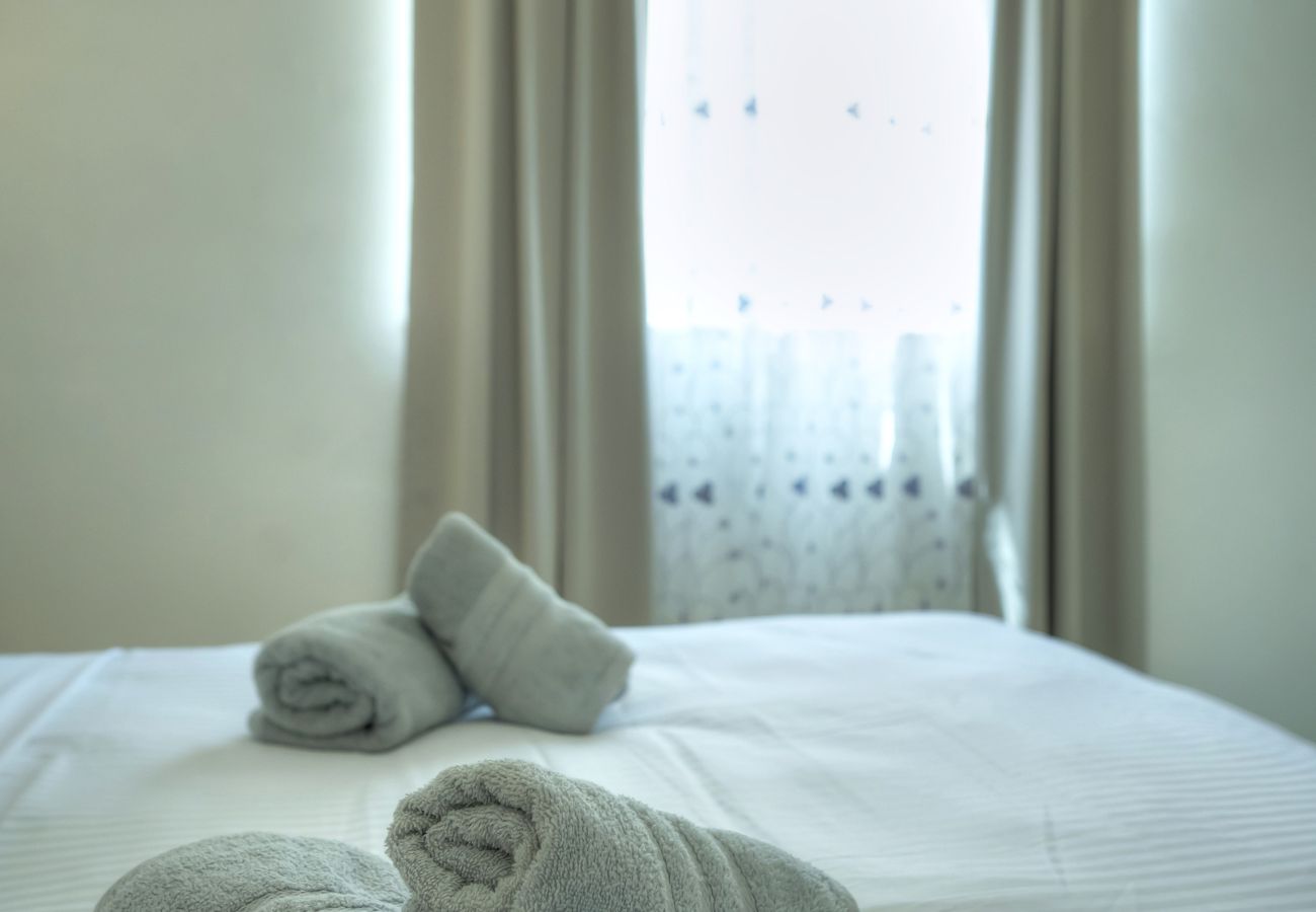 Apartamento en Sliema - Spacious, cozy 2bedroom near Sliema seafront MKIM1-1