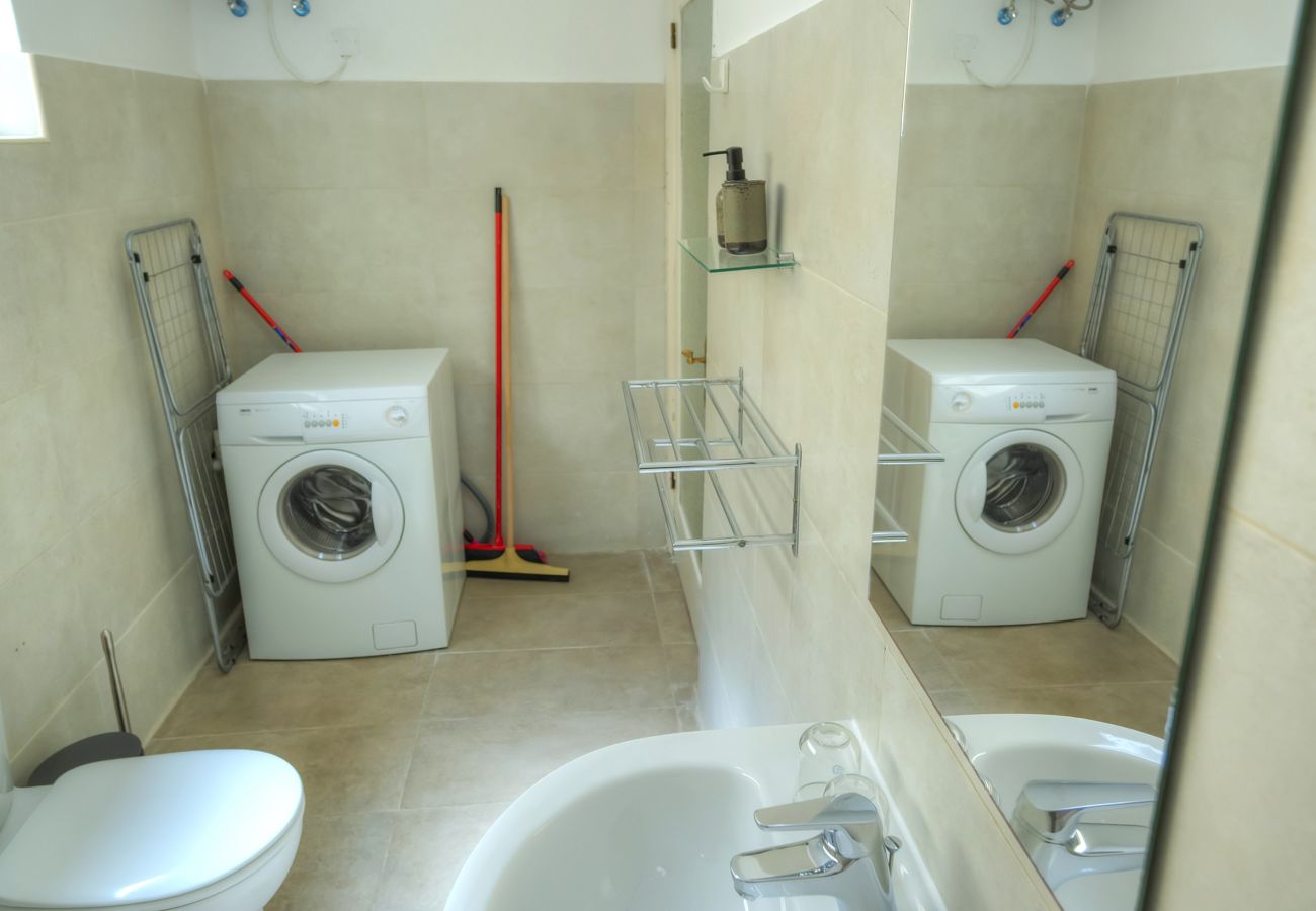 Apartamento en Sliema - Spacious, cozy 2bedroom near Sliema seafront MKIM1-1