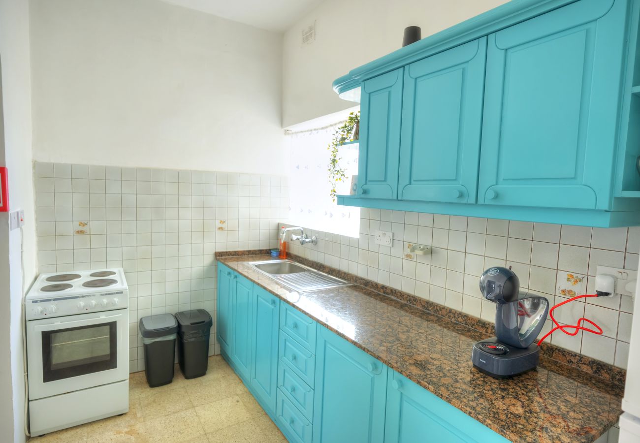 Apartamento en Sliema - Spacious, cozy 2bedroom near Sliema seafront MKIM1-1