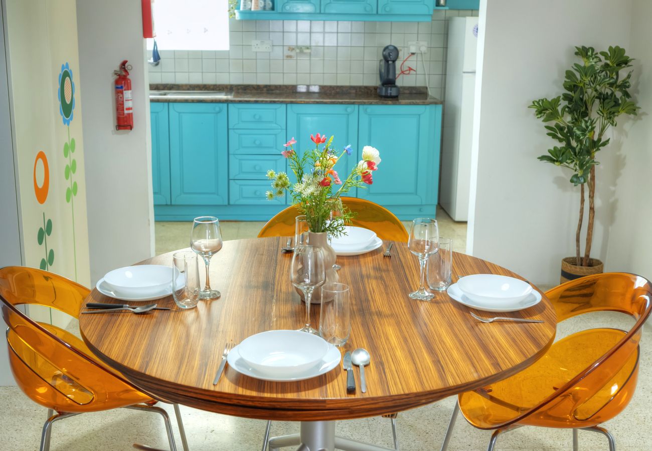 Apartamento en Sliema - Spacious, cozy 2bedroom near Sliema seafront MKIM1-1