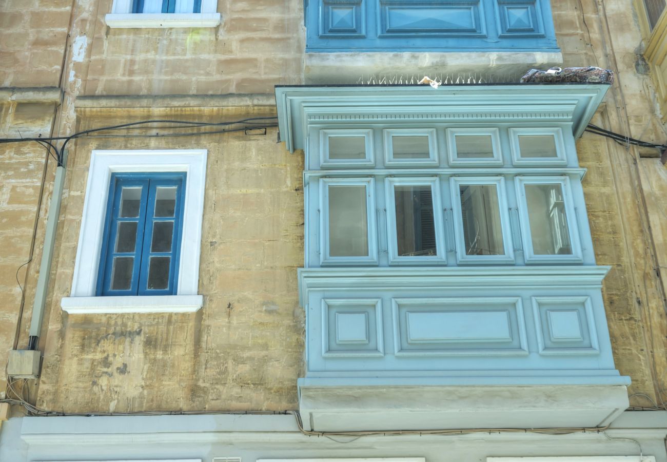 Apartamento en Floriana - Cozy 1bedroom, roof terrace near Valletta DAZZ2