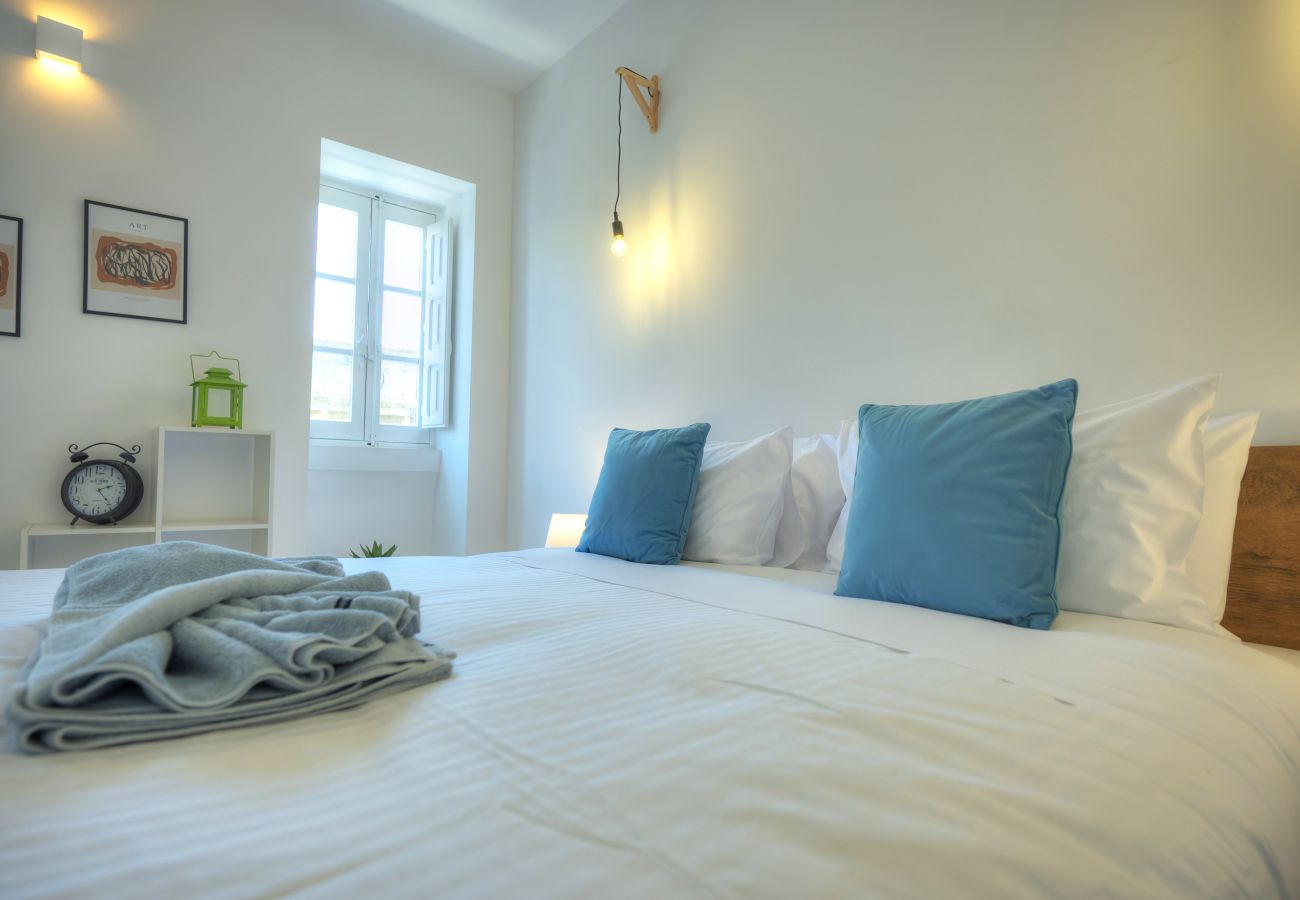 Apartamento en Floriana - Cozy 1bedroom, roof terrace near Valletta DAZZ2