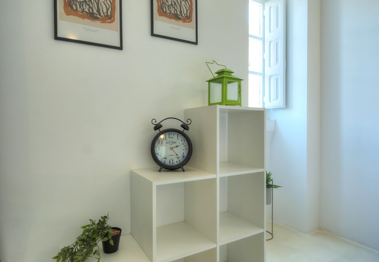 Apartamento en Floriana - Cozy 1bedroom, roof terrace near Valletta DAZZ2