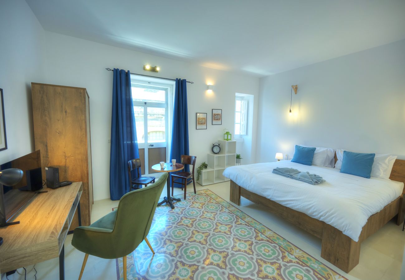 Apartamento en Floriana - Cozy 1bedroom, roof terrace near Valletta DAZZ2