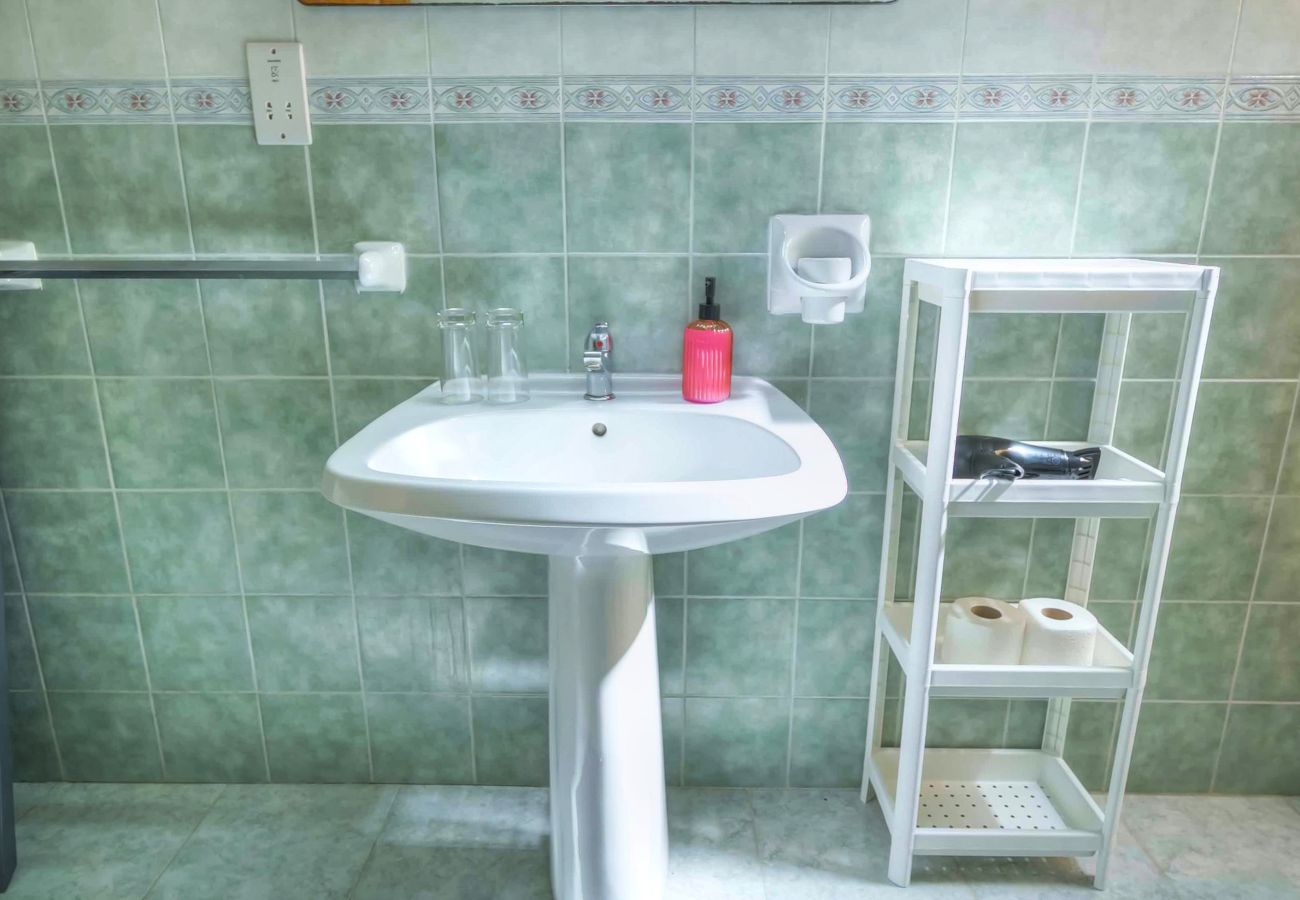 Apartamento en Sliema - Spacious apartment, large yard, near beach PMIC1