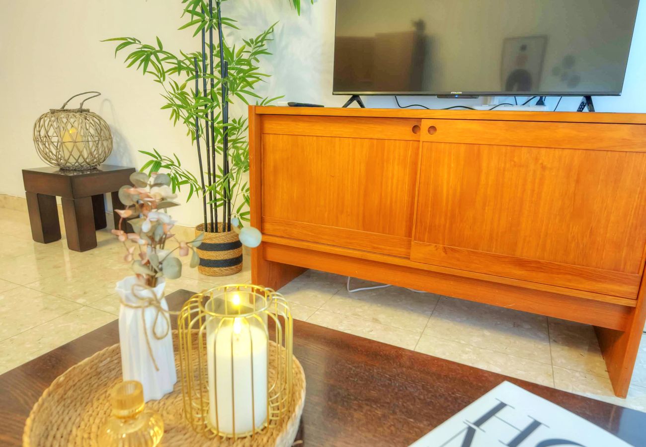 Apartamento en Sliema - Spacious apartment, large yard, near beach PMIC1