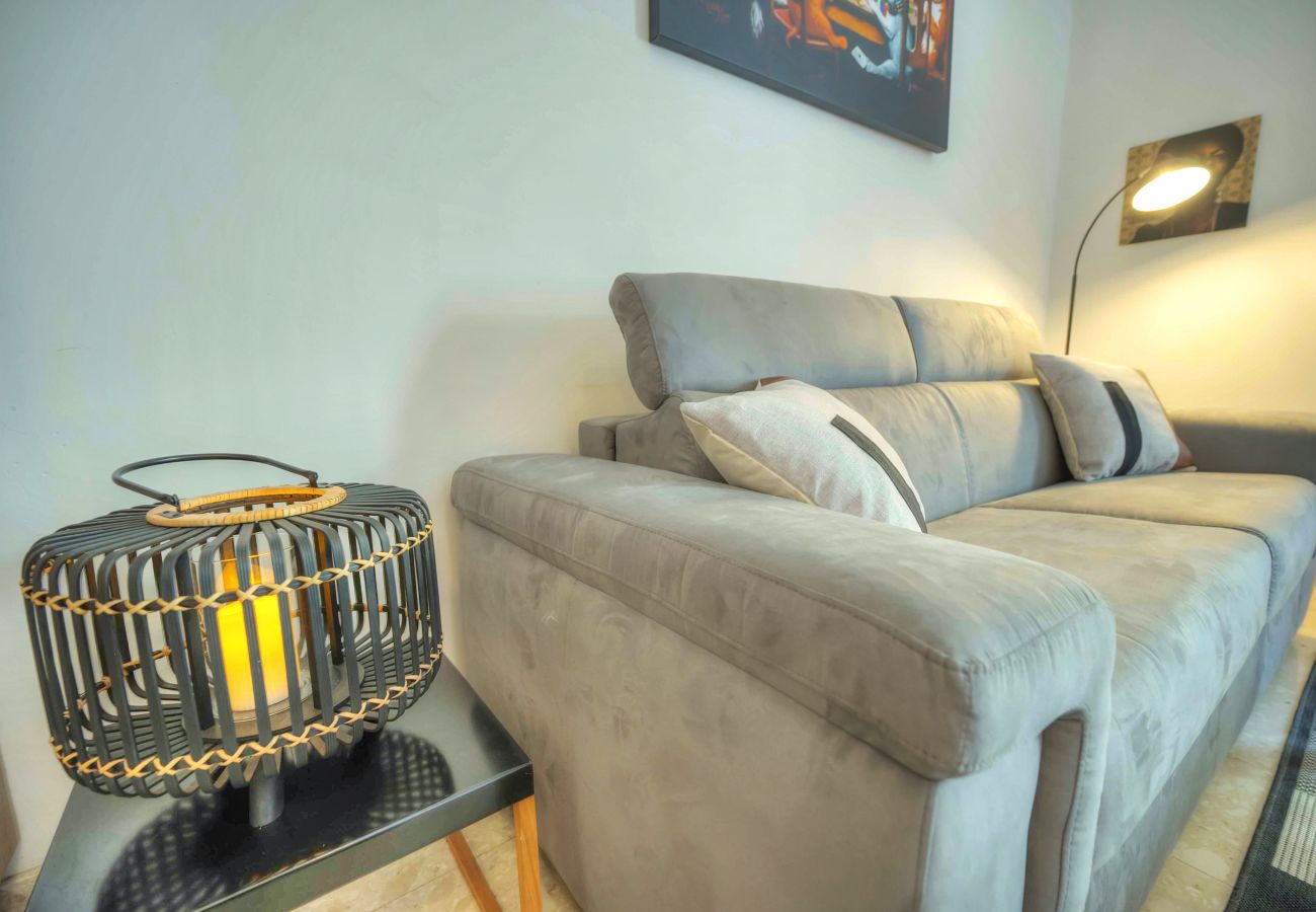 Apartamento en Sliema - Large & cozy flat, spacious yard, near beach PMIC2