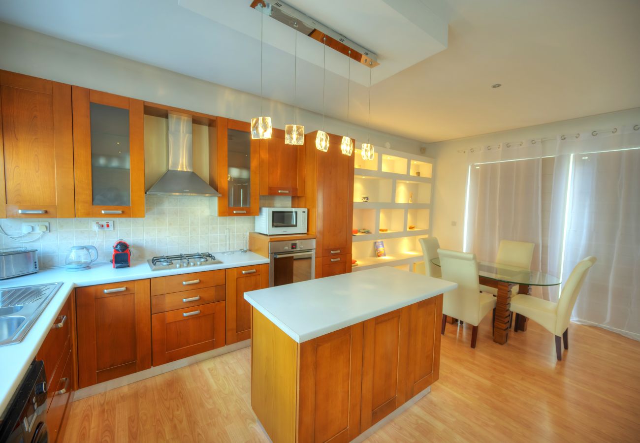 Apartamento en Sliema - Modern duplex 3 bedroom with sun terrace VMAU1-1
