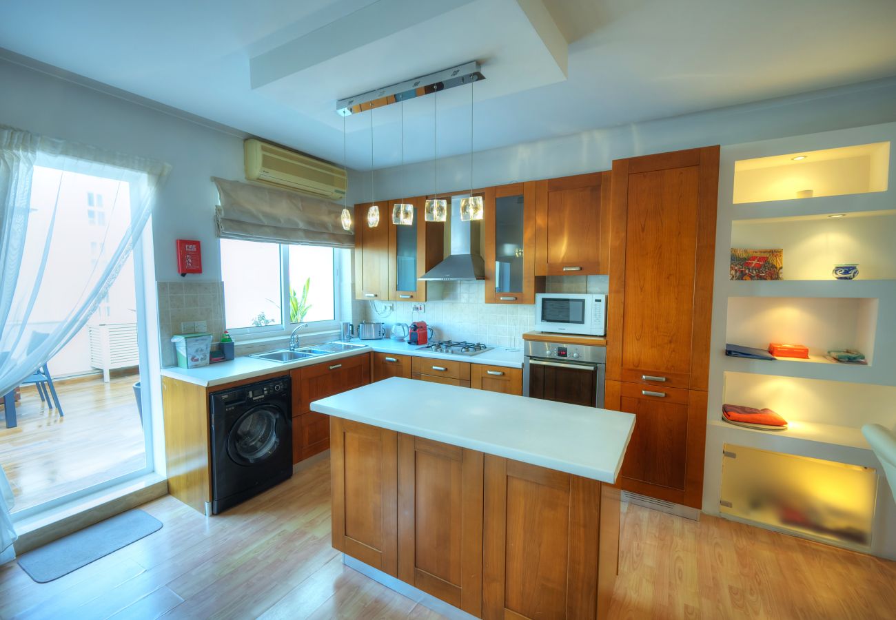 Apartamento en Sliema - Modern duplex 3 bedroom with sun terrace VMAU1-1