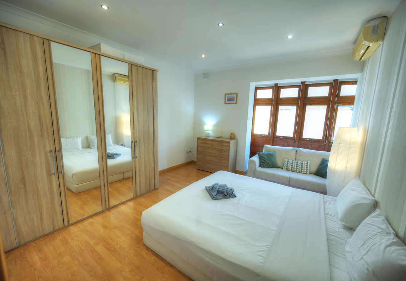 Apartamento en Sliema - Modern duplex 3 bedroom with sun terrace VMAU1-1