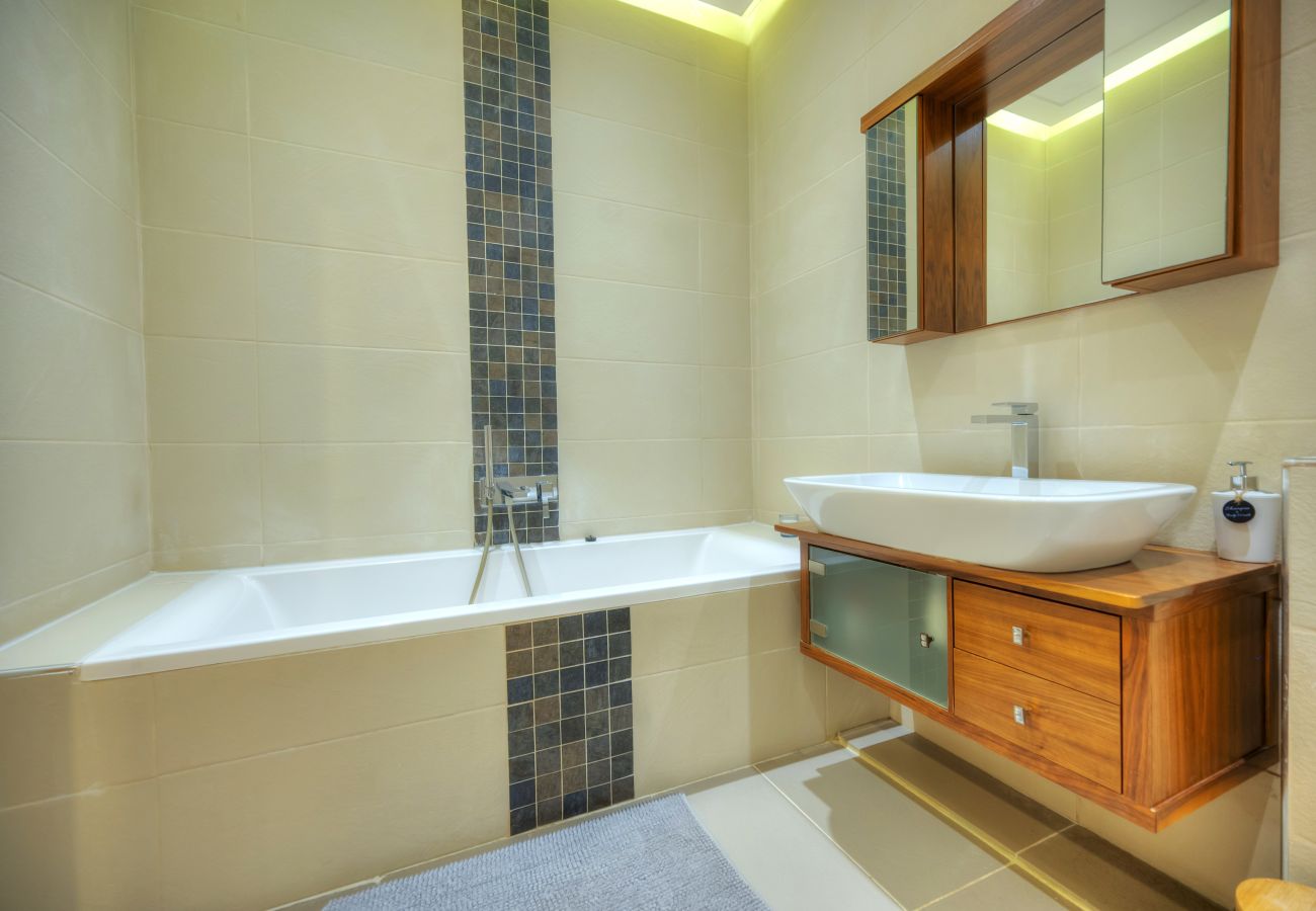 Apartamento en Sliema - Modern duplex 3 bedroom with sun terrace VMAU1-1