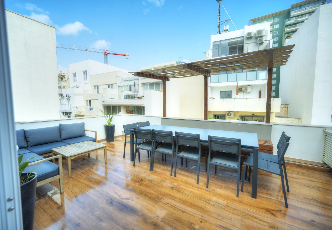 Apartamento en Sliema - Modern duplex 3 bedroom with sun terrace VMAU1-1