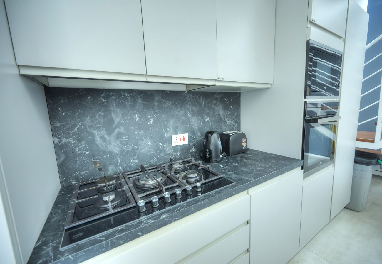 Apartamento en Swieqi - Elegant 2 bedrooms, large sun terrace, pool GCAT1-1