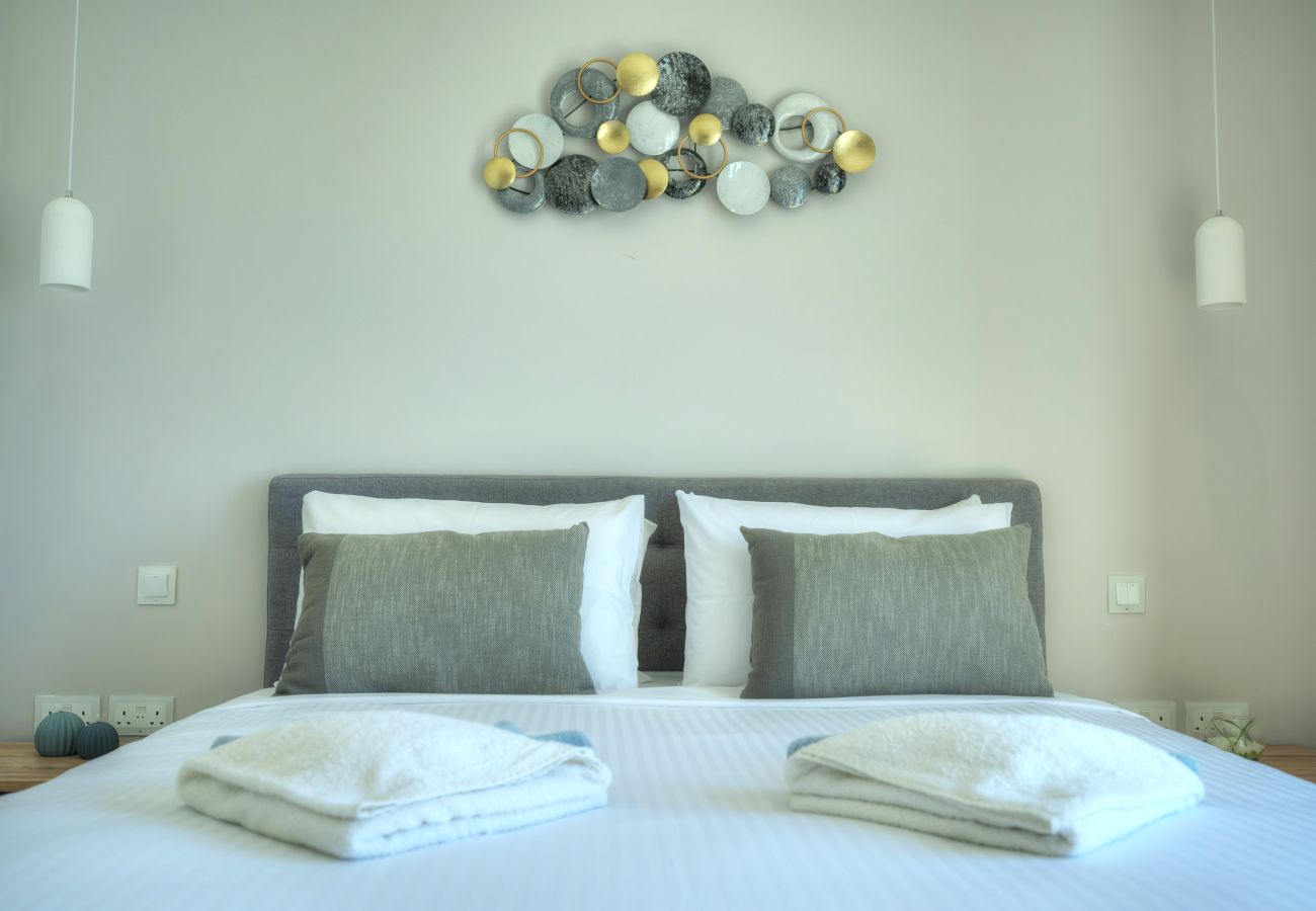 Apartamento en Swieqi - Elegant 2 bedrooms, large sun terrace, pool GCAT1-1