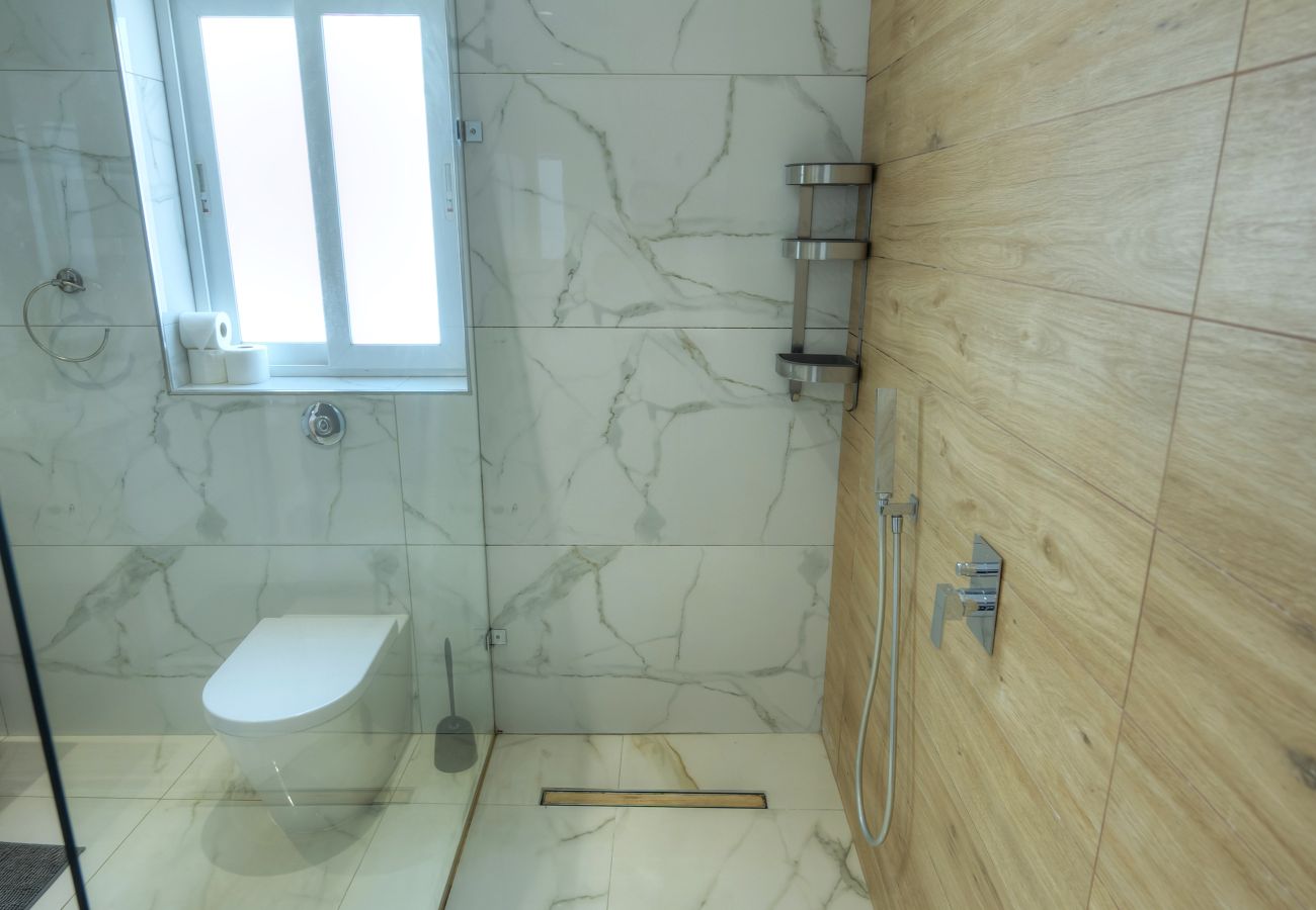 Apartamento en Swieqi - Elegant 2 bedrooms, large sun terrace, pool GCAT1-1