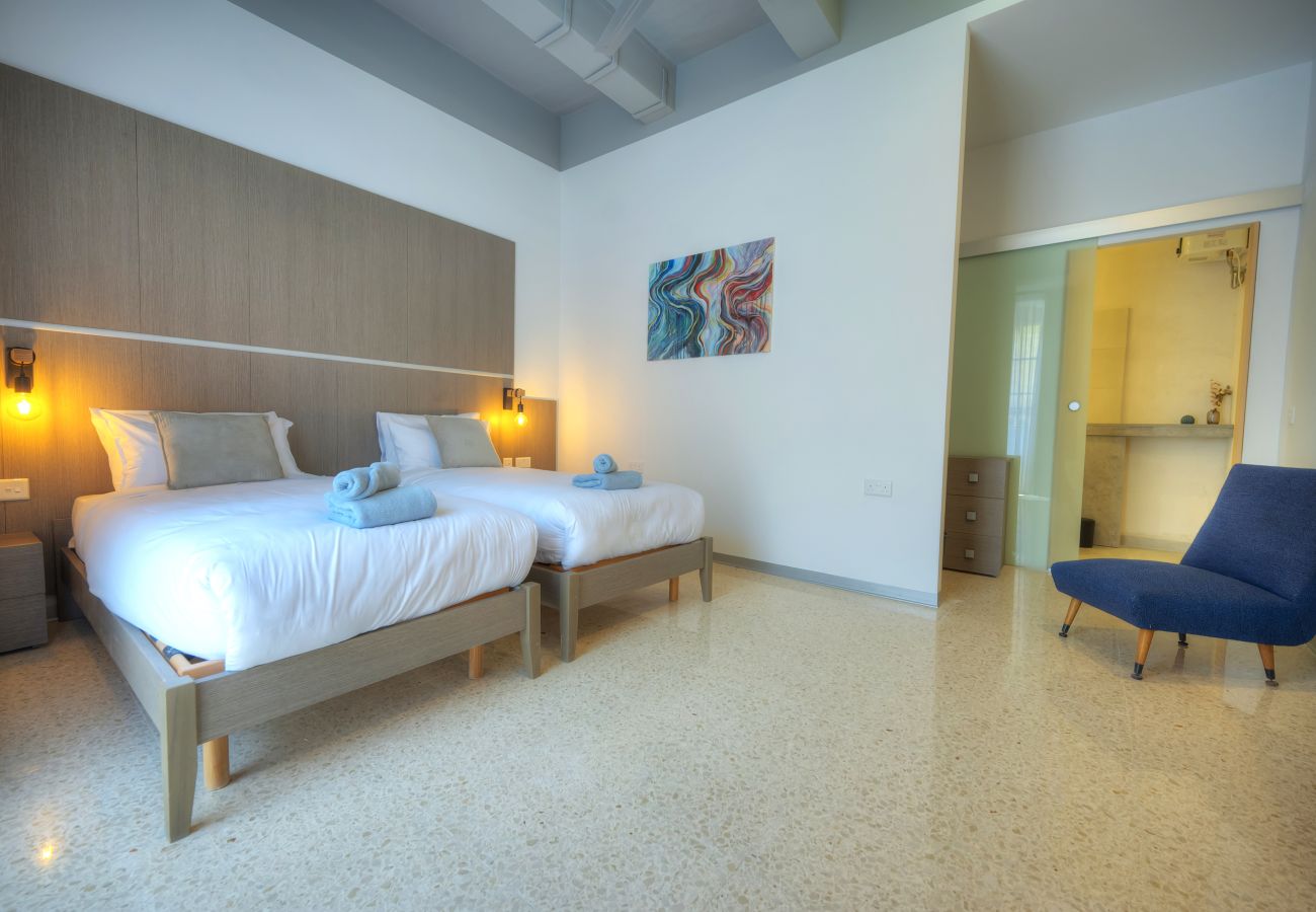 Apartamento en Valletta - Tasteful 2bedrooms with Maltese balcony MCOP1-2