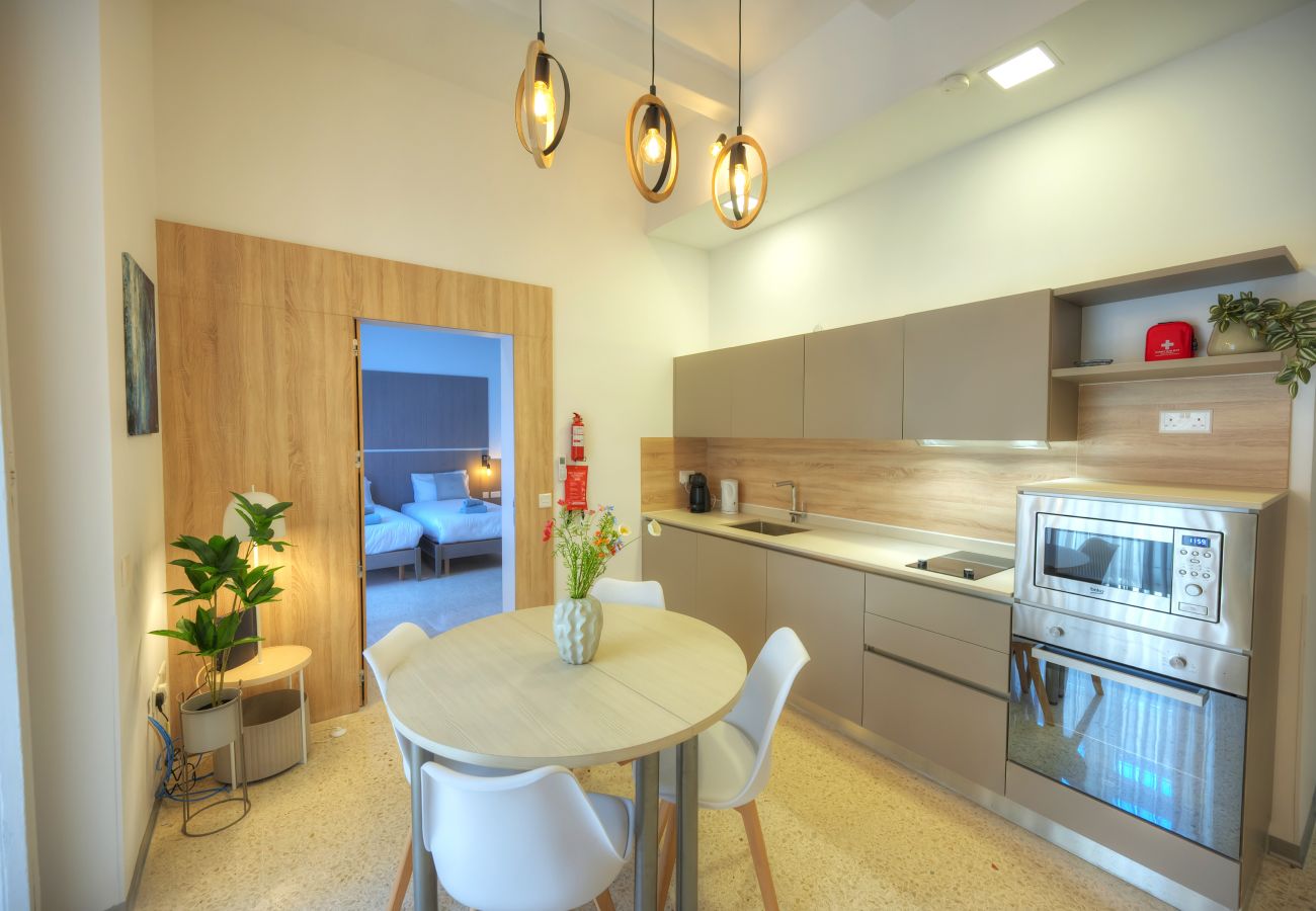Apartamento en Valletta - Tasteful 2bedrooms with Maltese balcony MCOP1-2